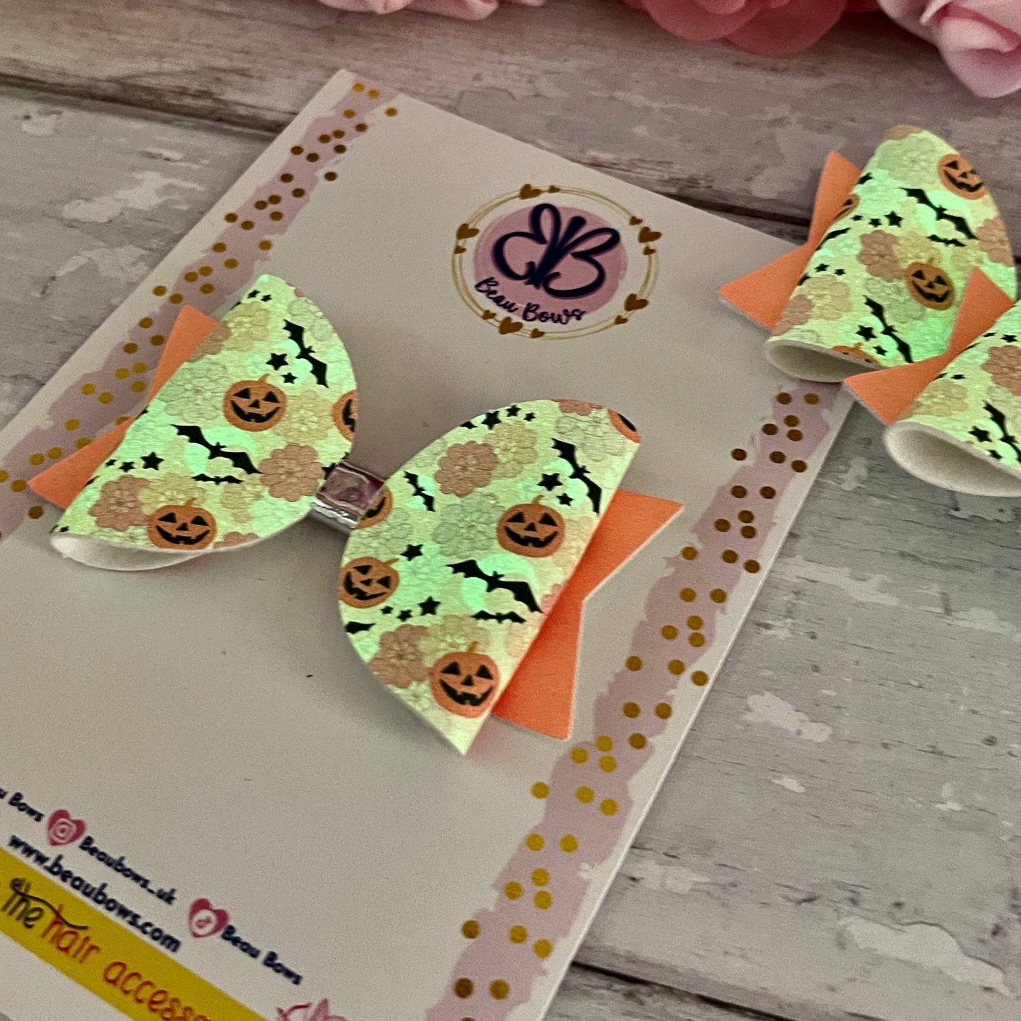 Pretty Pumpkins Glow In The Dark