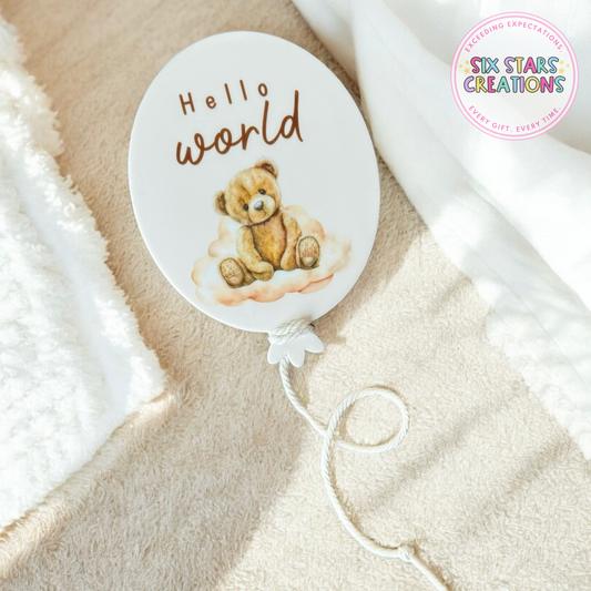‘Hello World’ Baby Announcement Balloon