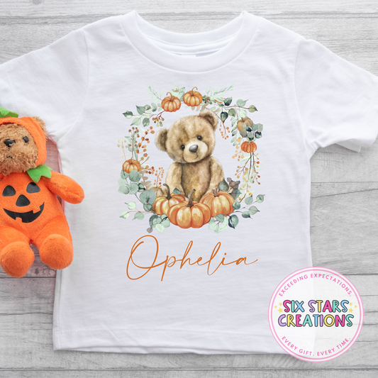 Bear Pumpkin Wreath - T-Shirt