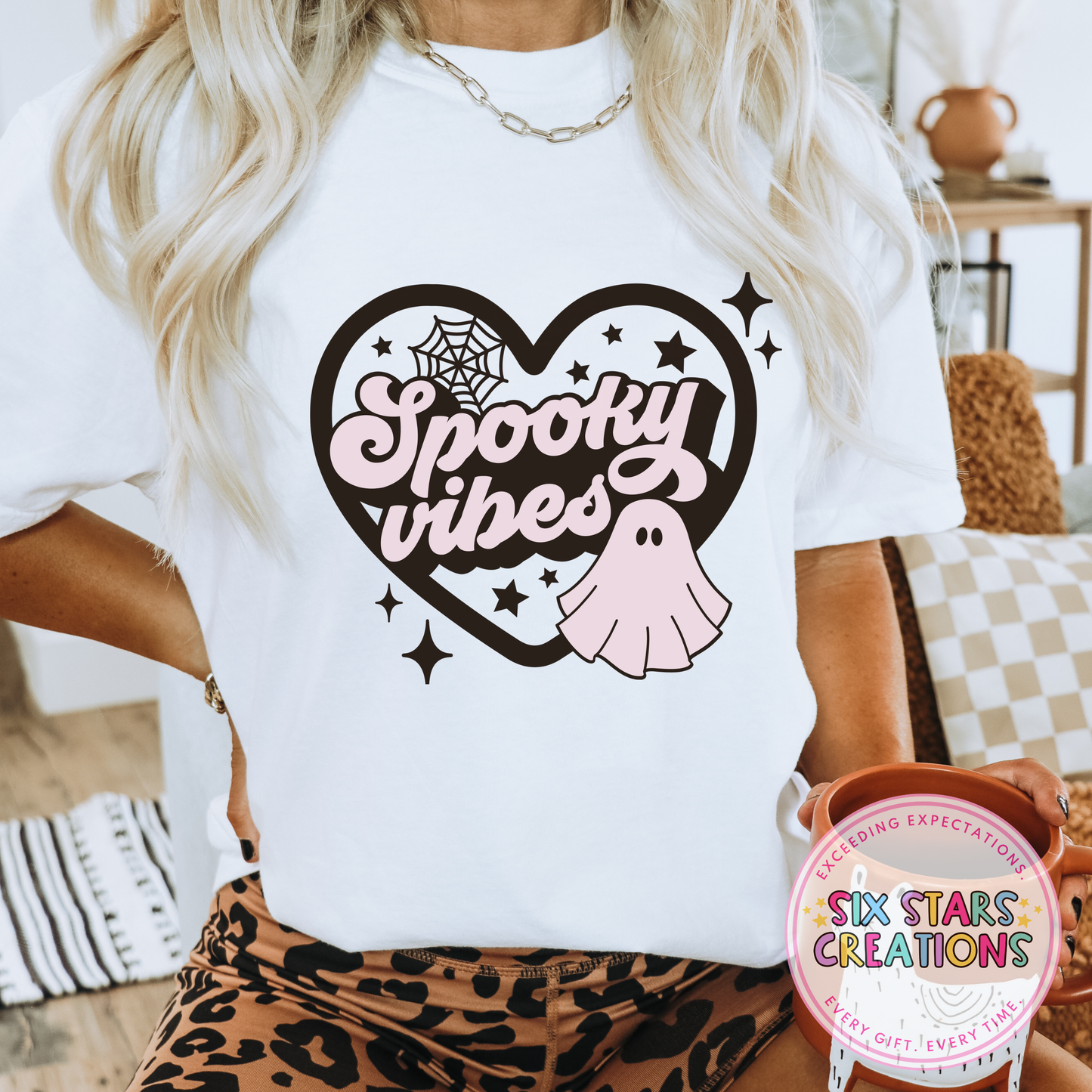 ‘SPOOKY VIBES’ T-Shirt