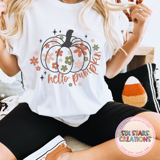 ‘HELLO PUMPKIN’ T-Shirt