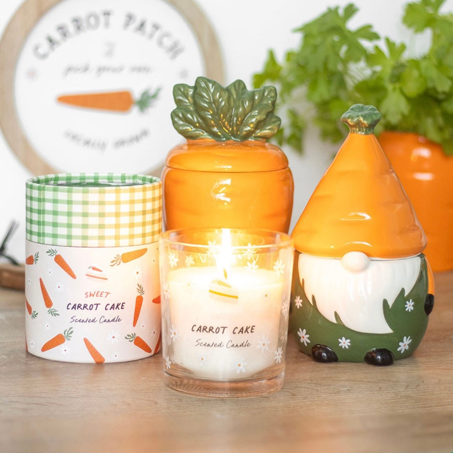 Sweet Carrot Cake Candle