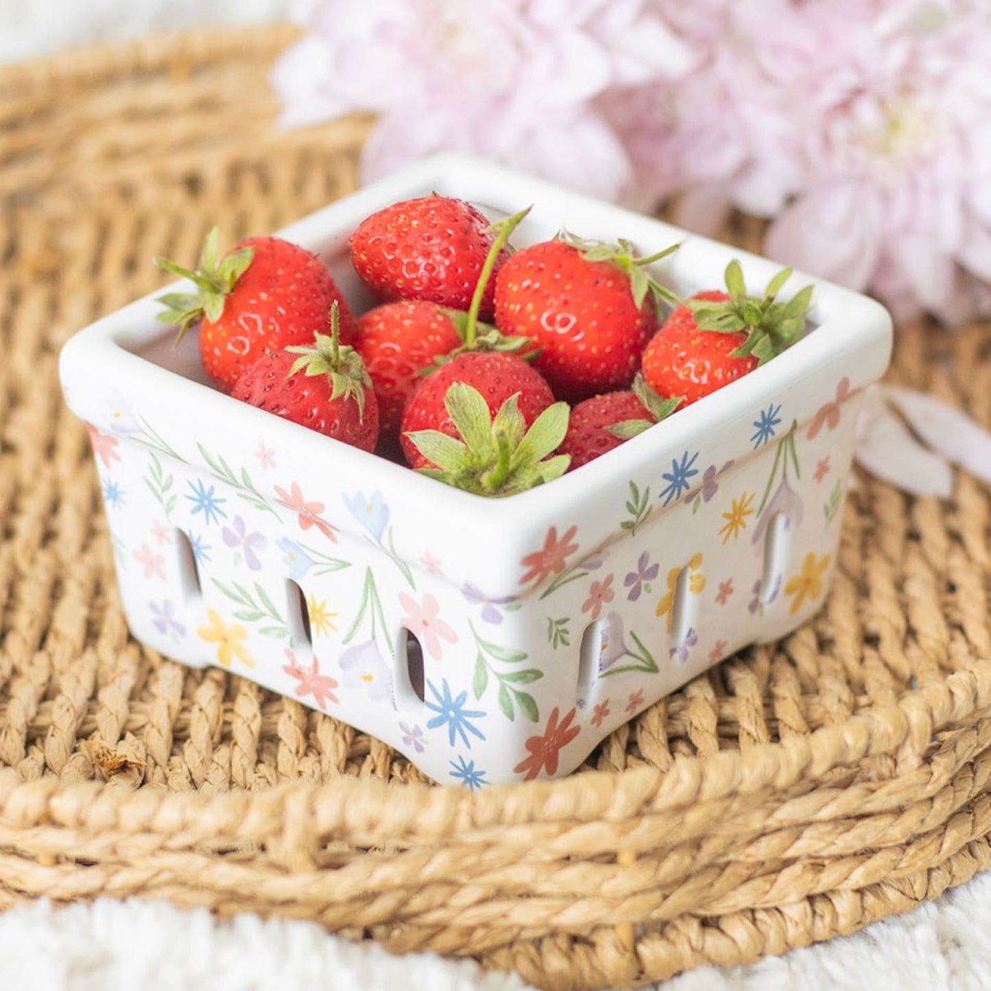 Spring Floral Print Ceramic Berry Basket