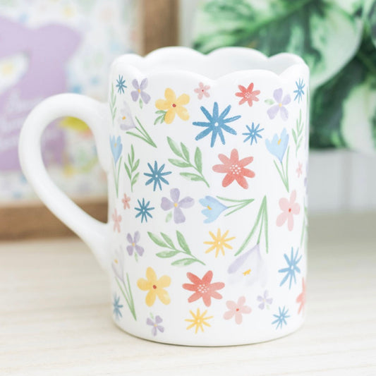 Spring Floral Print Scalloped Mug